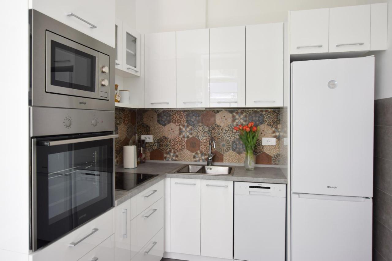 Crown Apartment - Your Most Comfortable Stay Belgrad Zewnętrze zdjęcie
