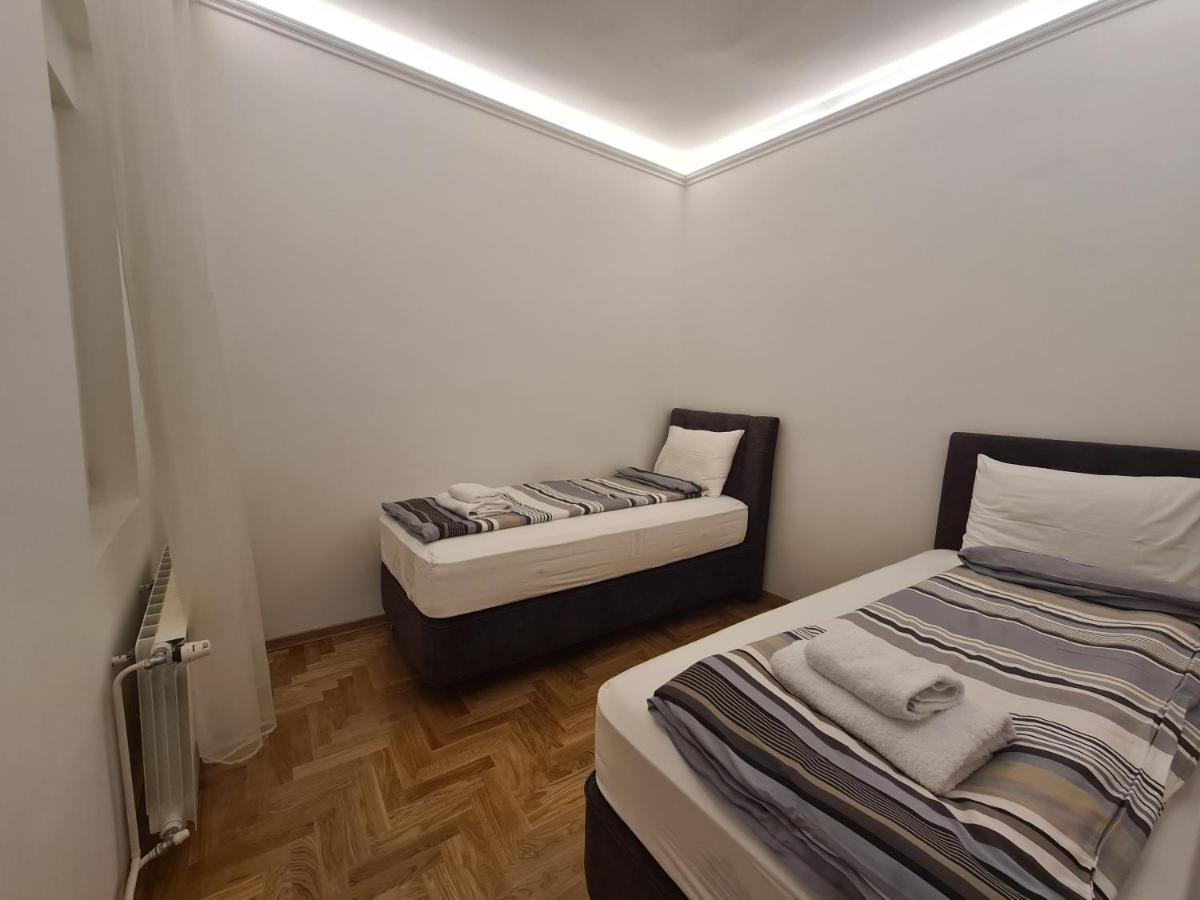 Crown Apartment - Your Most Comfortable Stay Belgrad Zewnętrze zdjęcie